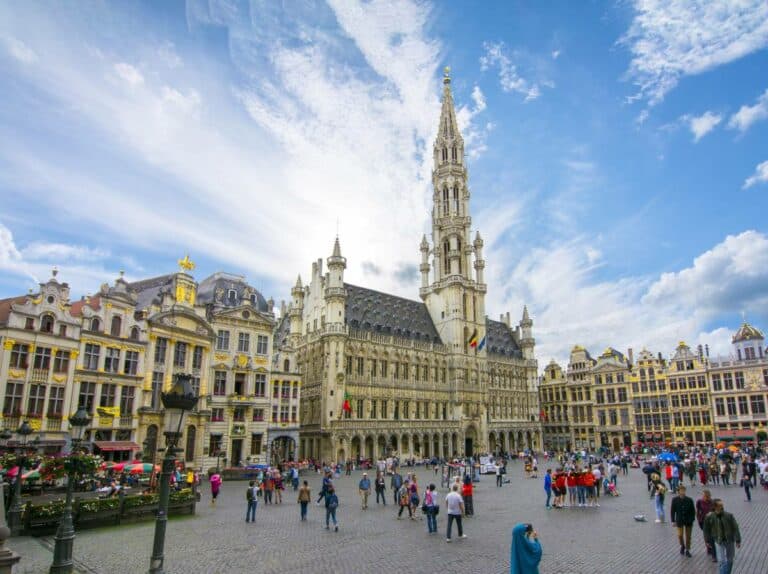 Read more about the article Immobilier à Bruxelles : comment s’adapter au marché ?